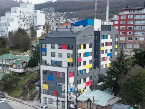 Ushuaia | Venta | Cochera | Gob. Paz 1291 Mondrian
