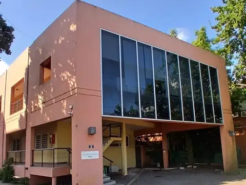 Oficina en Alquiler 8 años