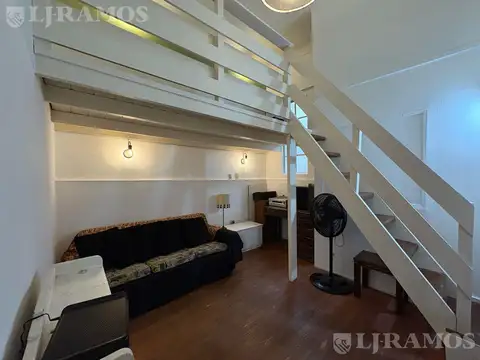 Depto Tipo Casa 3 ambientes con 1 baño