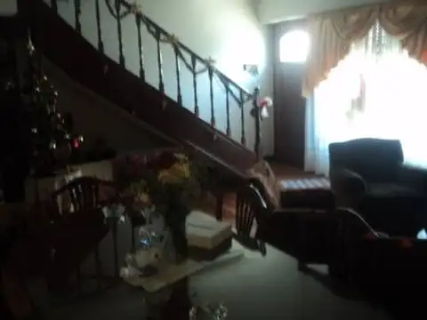 Casa en Venta en El Palomar, USD 295.000