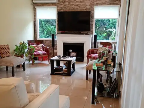 Casa en Venta en Pilar del Este - Los Jazmines, USD 255.000