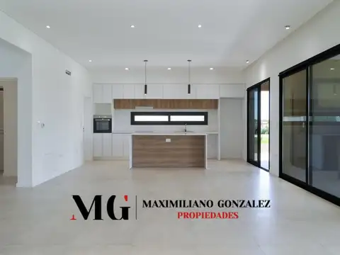 Casa en Venta en Alejandro Petion, USD 540.000