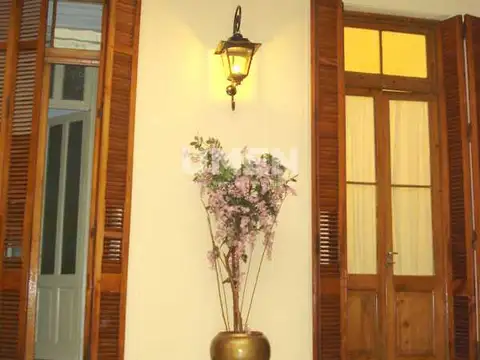 Avenida 44 entre 5 y 6 100