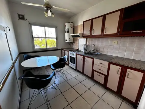 Departamento en Alquiler con 1 cocheras