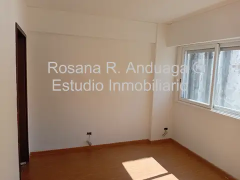 ZONA FACULTADES - Departamento en Recoleta - ALQUILER APTO PROFESIONAL – JUNIN AL 900 entre Paraguay y Marcelo T. de Alvear