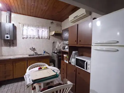 Depto Tipo Casa 2 ambientes con 1 baño