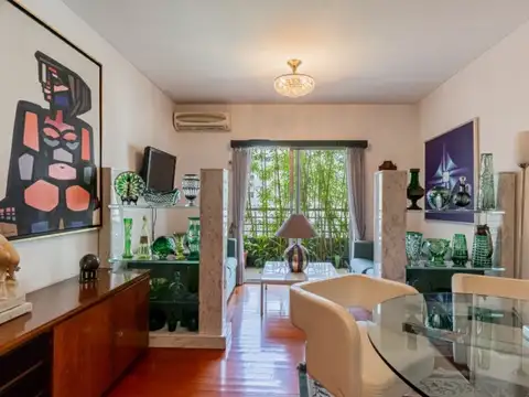 Amoblado con luz y cochera en Recoleta