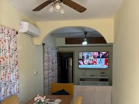 CASA CON PILETA Y QUINCHO EN SAN MIGUEL- PERMUTA