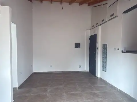 Depto Tipo Casa en Alquiler en Villa Martelli, $ 800.000