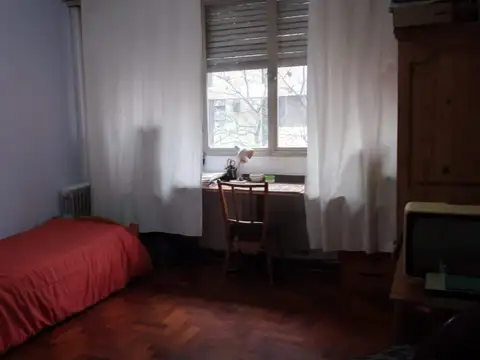 Departamento 5 ambientes con 4 baños