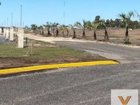 Terreno en Venta 30  mts Fondo