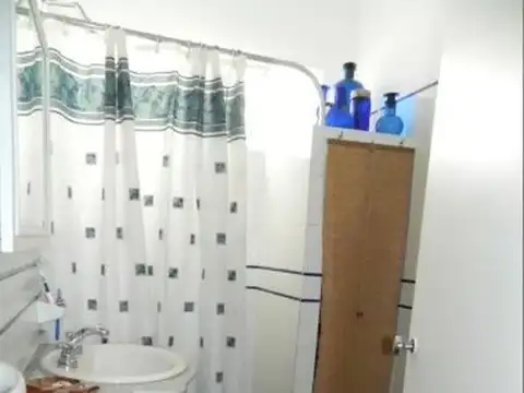 Depto Tipo Casa en Venta en Pocitos , USD 160.000