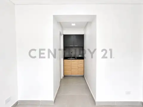Oficina en Alquiler en Bella Vista, USD 600