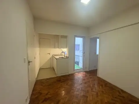 Avenida Olleros  al 1700