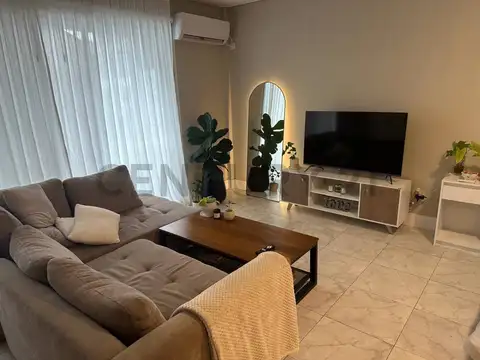 Jaramillo 1600, Piso 3