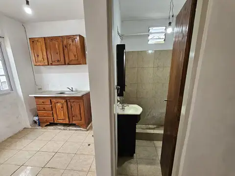 Departamento en Alquiler en Villa Sanguinetti, $ 350.000