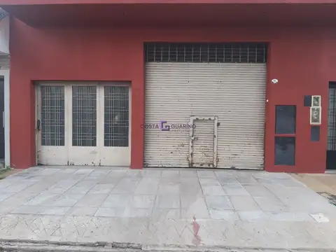 Galpón de 130m² en terreno de 8,66 X 15