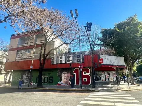 Terreno en Venta en Paternal, USD 900.000