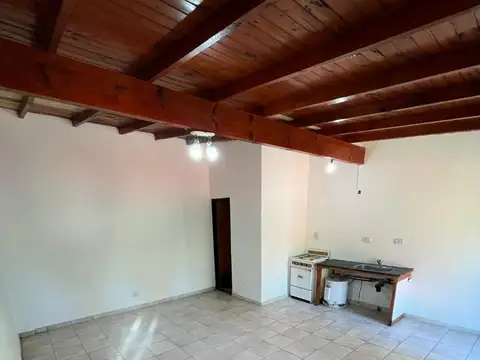 Departamento en Alquiler con 1 cochera