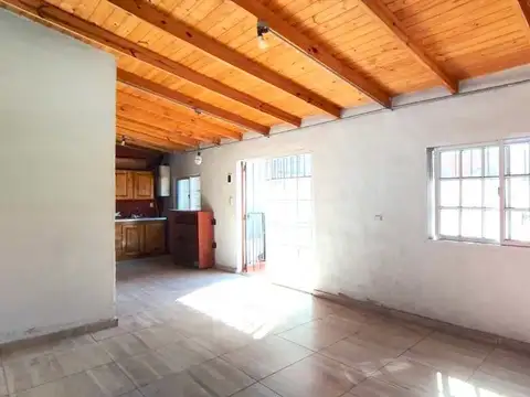 Depto Tipo Casa en Venta de 3 ambientes