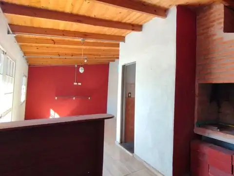 Depto Tipo Casa 3 ambientes con 1 baño