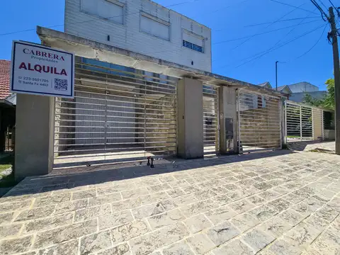 Deposito 174m2 + patio + quincho con parrilla - Olavarría y Larrea