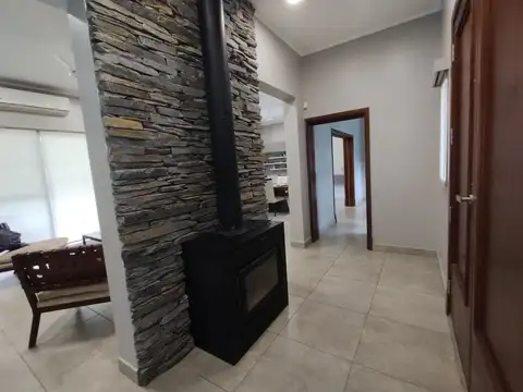 Casa en Alquiler en Maco Yanda, $ 2.300.000
