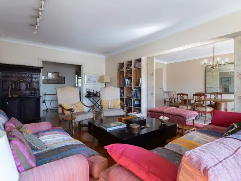 Departamento en Venta de 5 ambientes