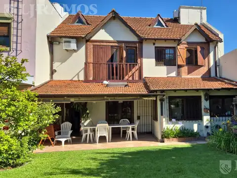 Casa en Las Lomas de San Isidro