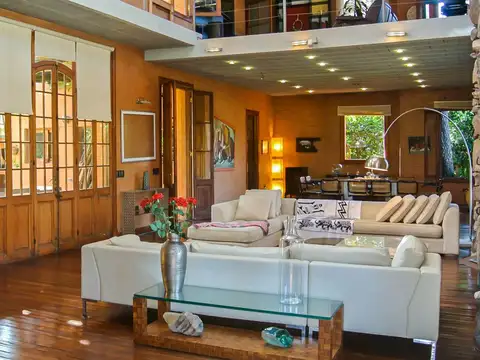 Casa en Alquiler Temporal en Punta del Este, USD 37.000