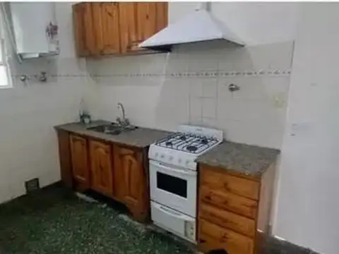 OPORTUNIDAD VENTA PH 3 AMBIENTES SOBRE J.B JUSTO, CIUDADELA