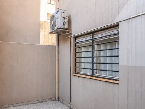 Avenida Medrano 1700, Piso 0
