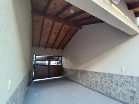 Depto Tipo Casa en Venta 13 años