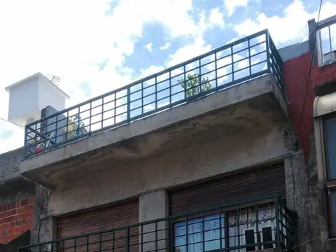 Almirante Brown 4700