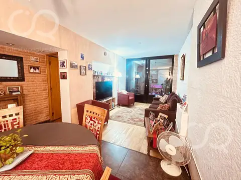 VENTA Y/O PERMUTA - PH  6 AMB. EN BELGRANO- SIN EXPENSAS - 2 PATIOS Y TERRAZA