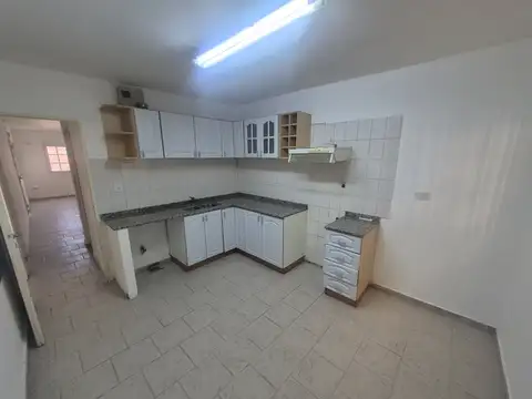 Departamento 4 ambientes con 1 baño