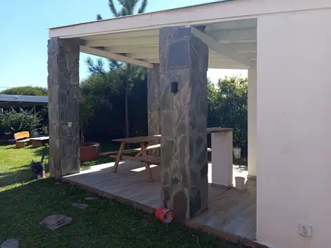 Casa en Alquiler de 3 dormitorios