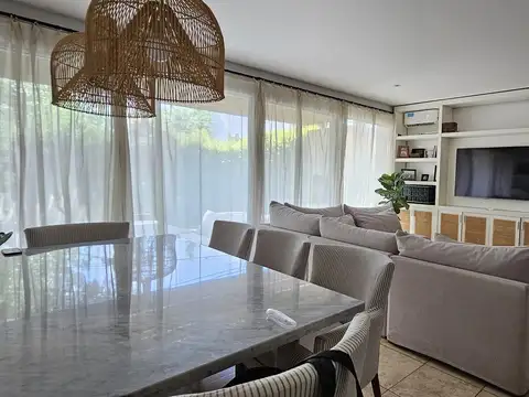 Casa alquiler triplex en Barrio Cerrado Eucalis La Horqueta 3 dormitorios