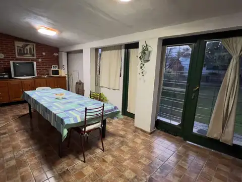 Venta, Casa 2 dorm, B Marques, con Terreno de 500 mts