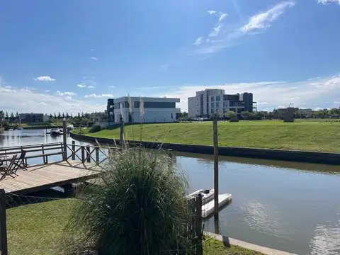 Lote de Terreno de 527m2 - Barrio Nautico Canal, Dique Luján