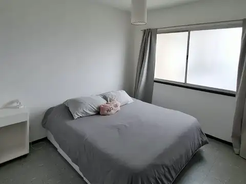 Departamento en Alquiler en Paseo Aldrey, $ 110.000