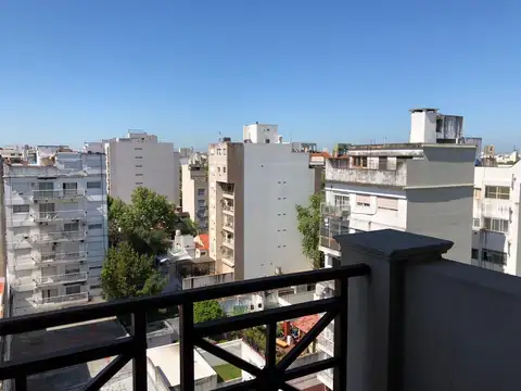 San Blas 3000, Piso 8