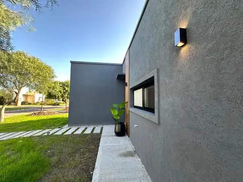 Casa en Venta al Noroeste