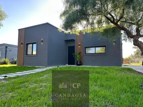 RAM. Hermosa casa moderna en San Ramon, Pilar Del Este