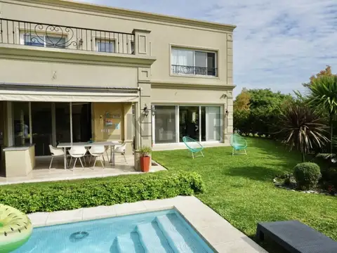 Imponente casa en venta en Los Lagos Nordelta Lote interno