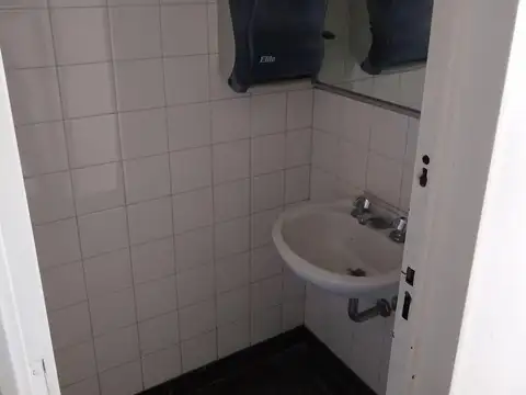 Oficina Monoambiente con 3 baños