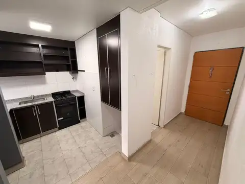 Av. Pte Perón   al 700