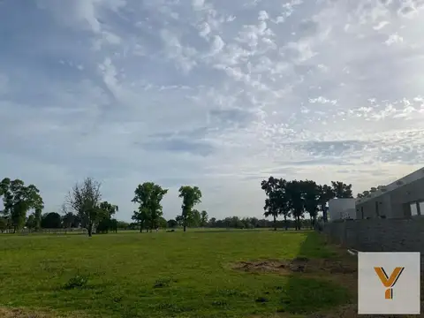 Lote en Venta - 1348 mts2 - La Plata