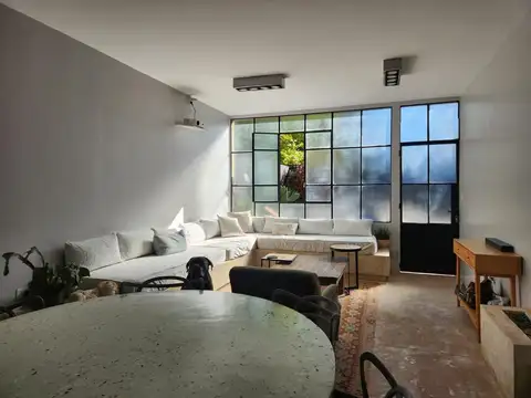 Teniente General Aramburu 800