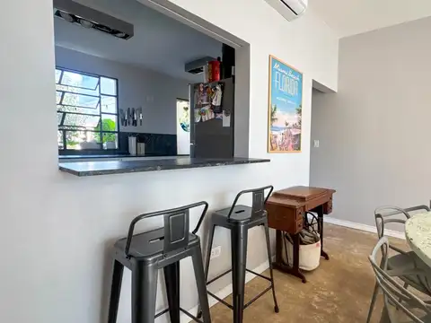 Depto Tipo Casa 3 ambientes con 2 baños